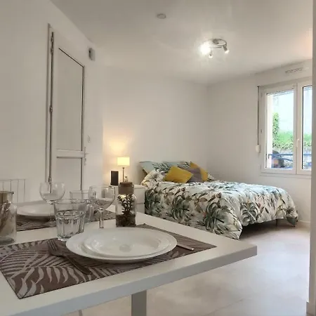 Apartament Magnifique Studio Saint-Lô